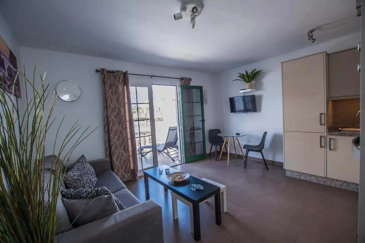 Casa Anemona With Terrace Shared Pool Sea Views And Free Wifi Appartement Puerto del Carmen  0*, Puerto del Carmen (Lanzarote) Spanje