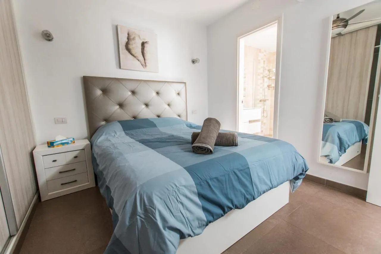 Casa Anemona With Terrace Shared Pool Sea Views And Free Wifi Appartement Puerto del Carmen  Spanje