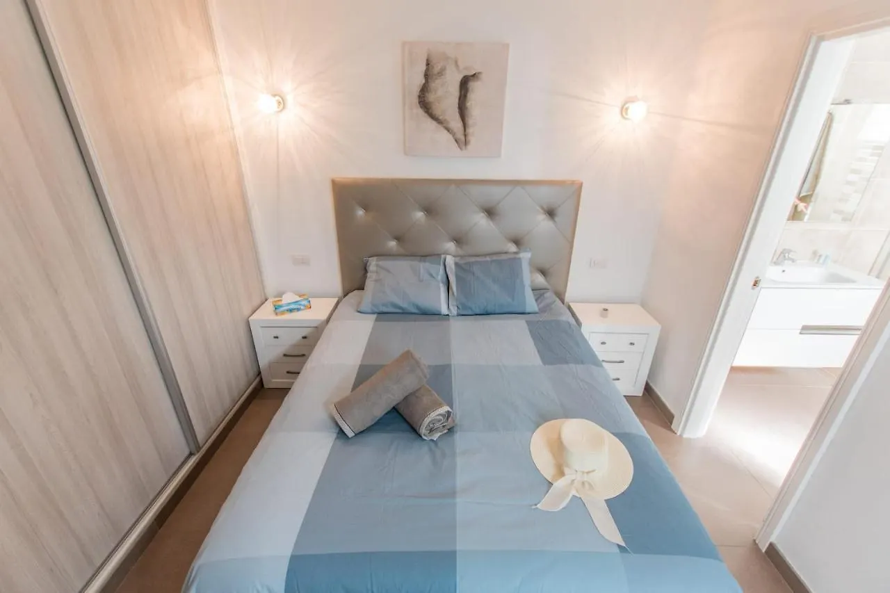 Casa Anemona With Terrace Shared Pool Sea Views And Free Wifi Appartement Puerto del Carmen
